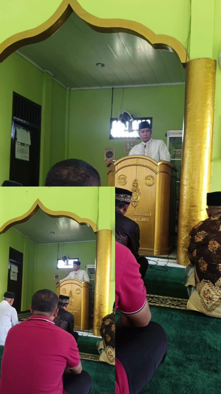 Kepala KUA Kerkap Sampaikan Khutbah Jum'at di Masjid Al-Hidayah Lubuk Jale