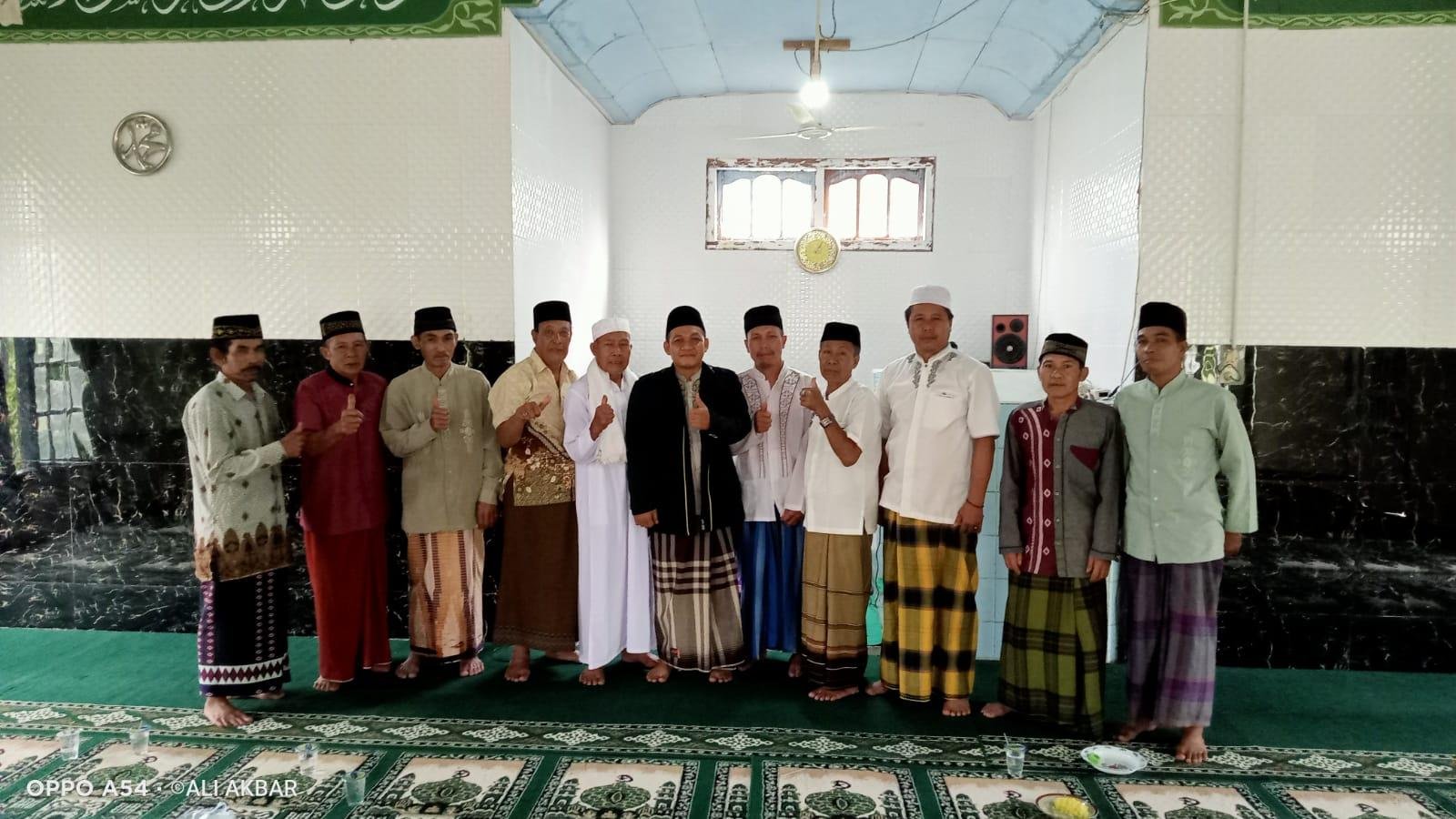 Safari Jumat Didesa Taba Baru, Kepala KUA Ingatkan Pentingnya Pembinaan Generasi Muda