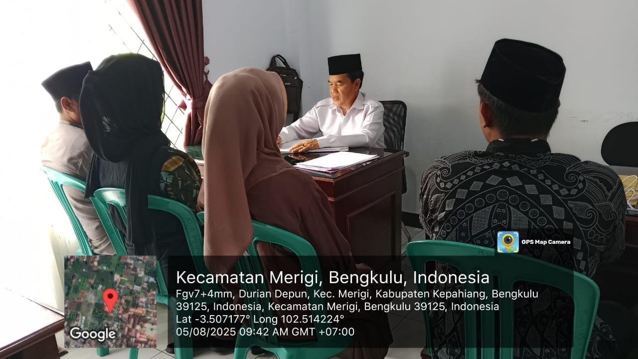 Cegah Perceraian Dan Bangun Keluarga Harmonis, Penghulu KUA Merigi Berikan Binwin Bagi Catin