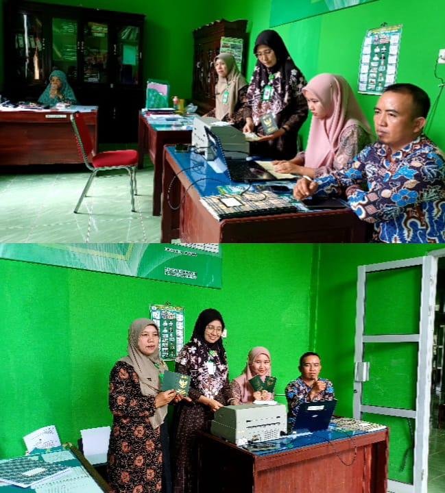 PPPK KUA Kerkap Belajar Cetak Buku Nikah