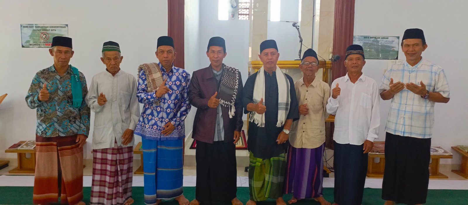 Kepala KUA Merigi Berikan Pembinaan Masyarakat Melalui Khutbah Jum’at Di Masjid Al-Fatonah Durian Depun