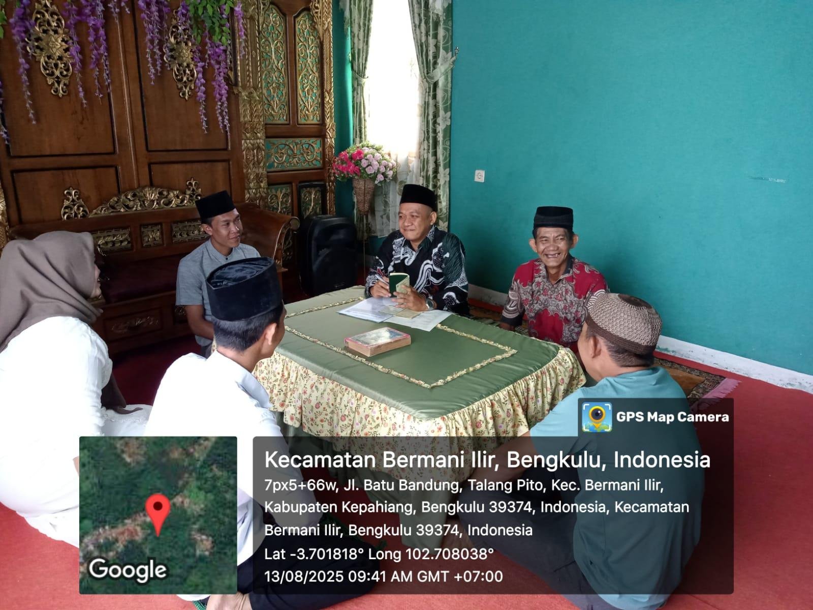 Pimpin Pernikahan Dibalai Nikah Kepala KUA Bermani Ilir Sampaikan Resep Anti Gagal Rumah Tangga