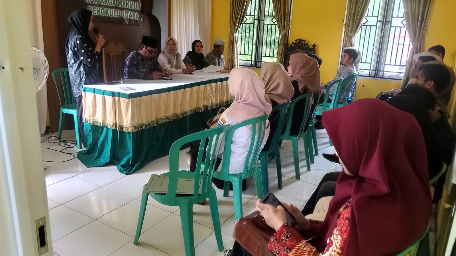 KUA Arga Makmur Gelar Bimbingan Perkawinan Massal Calon Pengantin