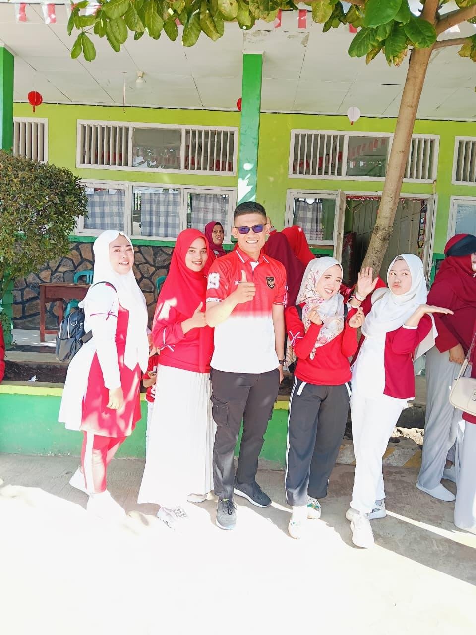 KUA Muara Kemumu Semangat Ikuti Apel Kebangsaan dan Perayaan HUT RI ke-80