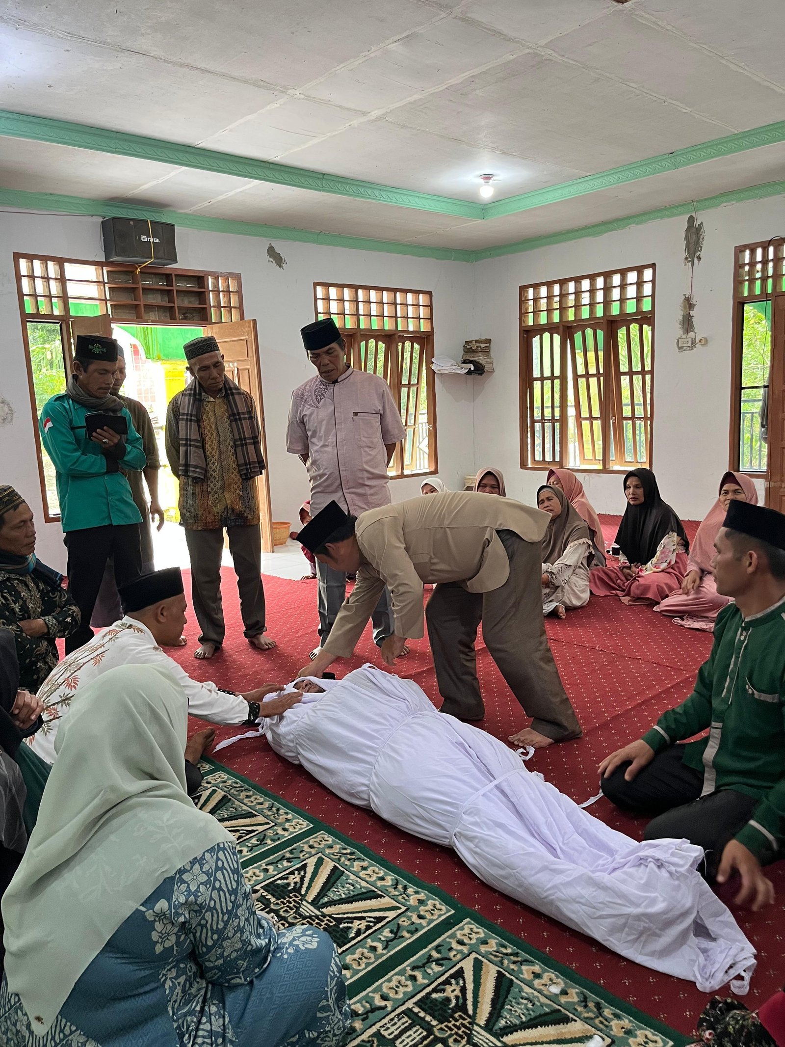 Pelatihan Fardhu Kifayah KUA Sinehu, Mengurus Jenazah Sesuai Syariat
