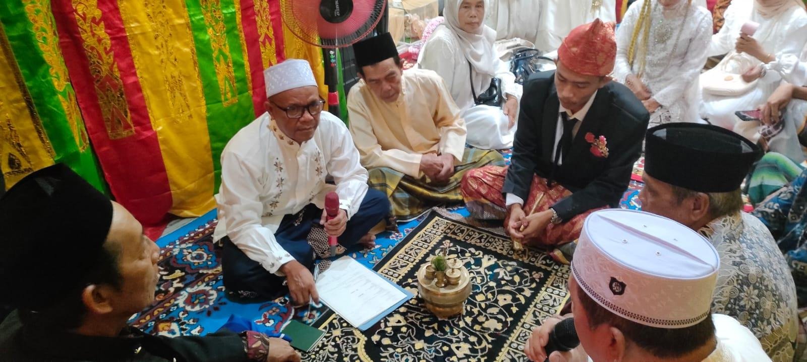 Pimpin Akad Nikah, Kepala KUA Kec Air Napal Beri Pesan Melalui Khutbah Nikah