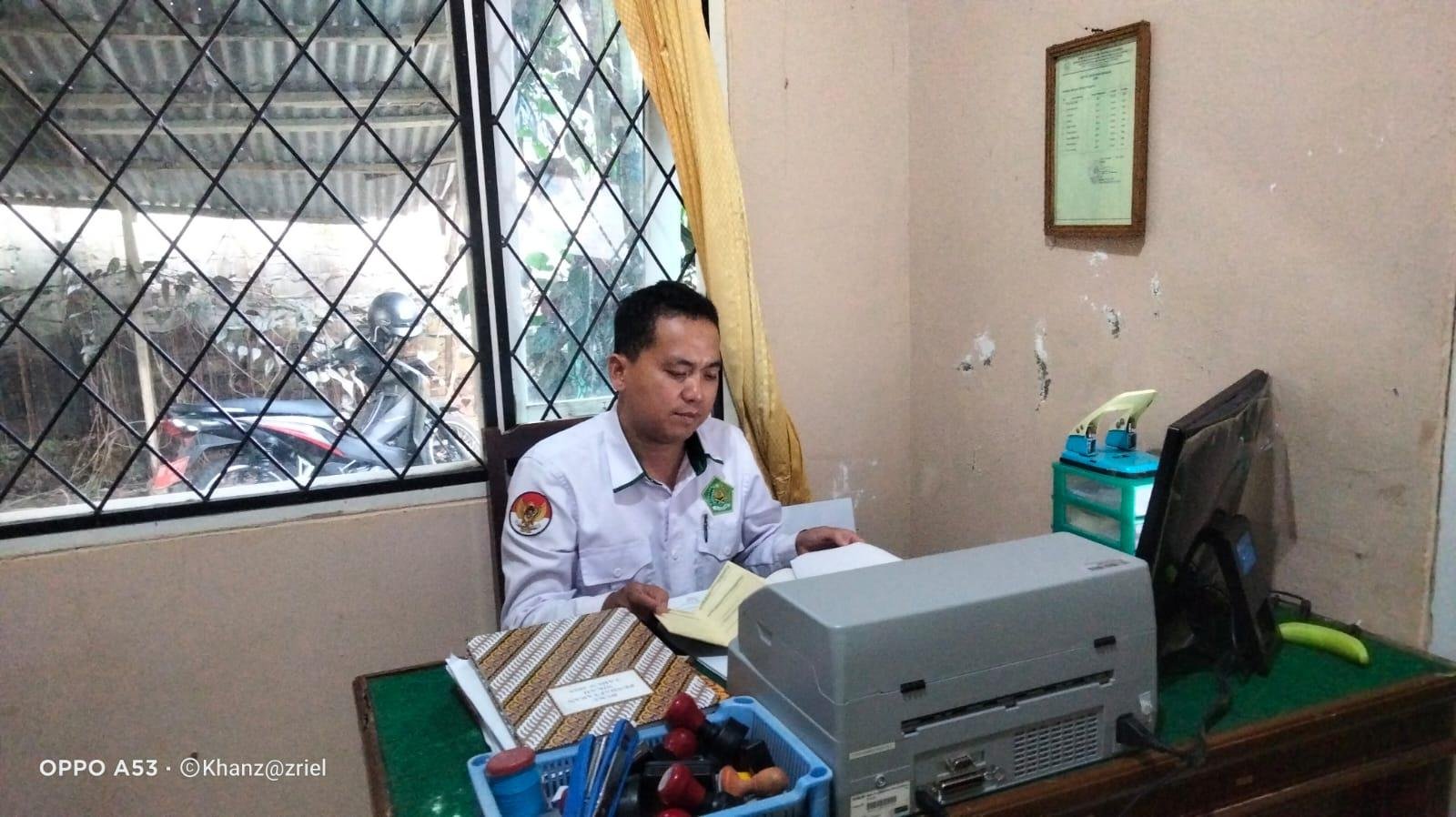 Meminimalisir Kesalahan, PLO Curup Tengah : Ketelitian dalam Mencetak Buku Nikah Jadi Prioritas