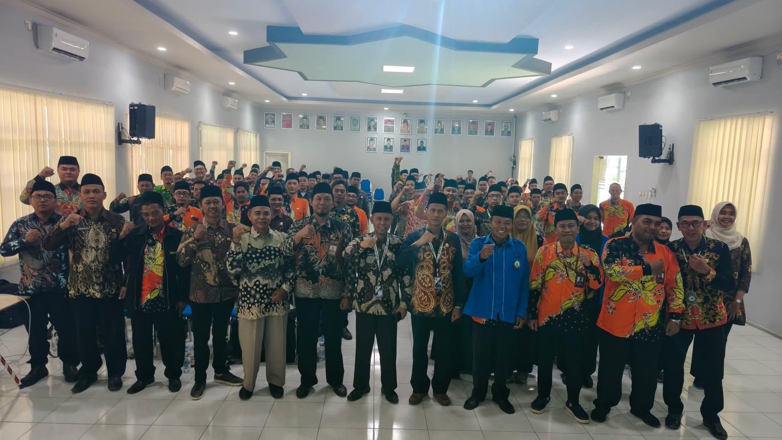 Bimtek Tata Laksana Kehumasan dan PTSP Berbasis WhatsApp Auto Respon: Kemenag Jember Bersama APRI Tingkatkan Kompetensi Layanan Digital KUA