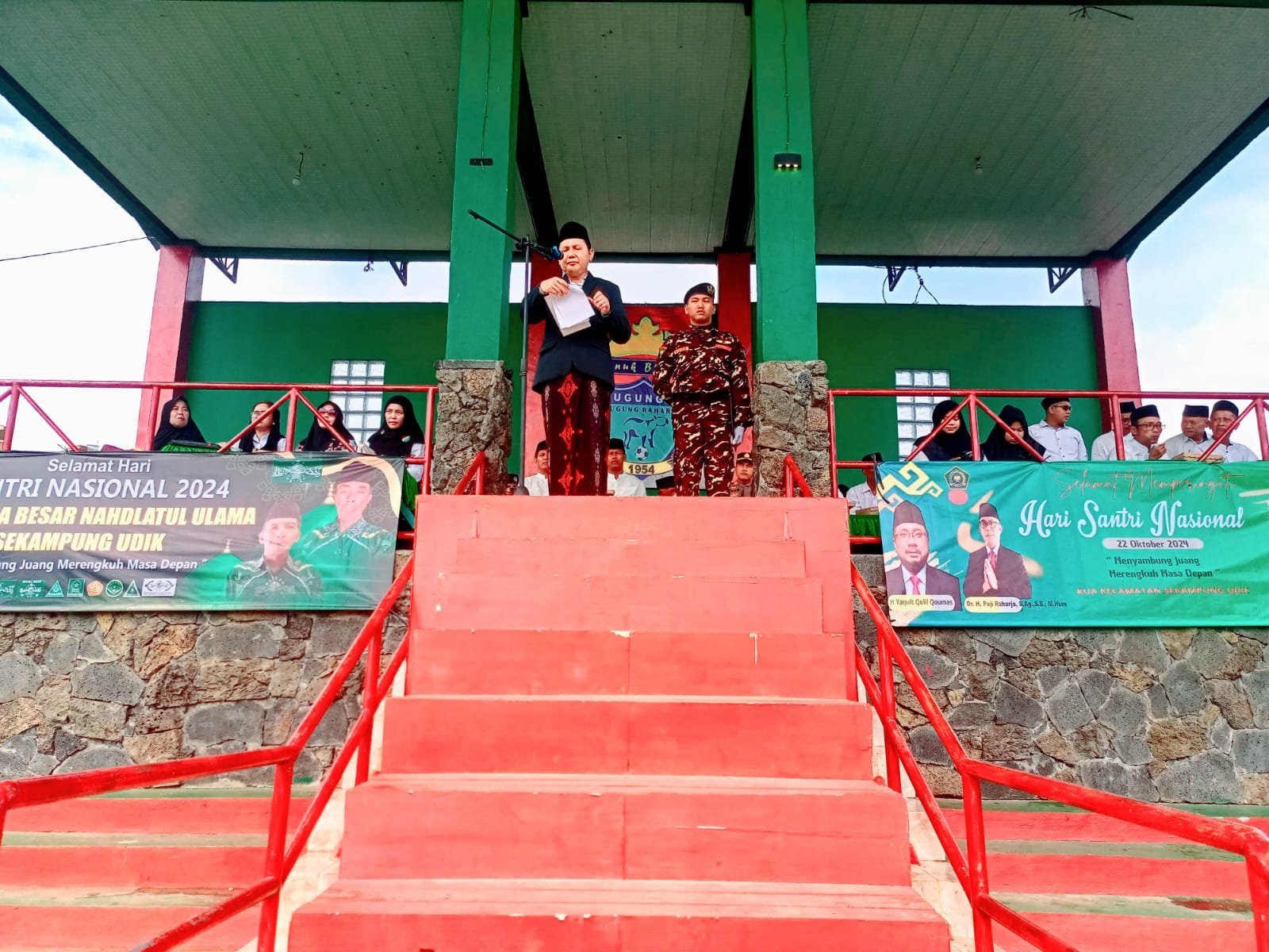 Kasi PAPKI Jadi Pembina Apel Hari Santri 2024 di Sekampung Udik