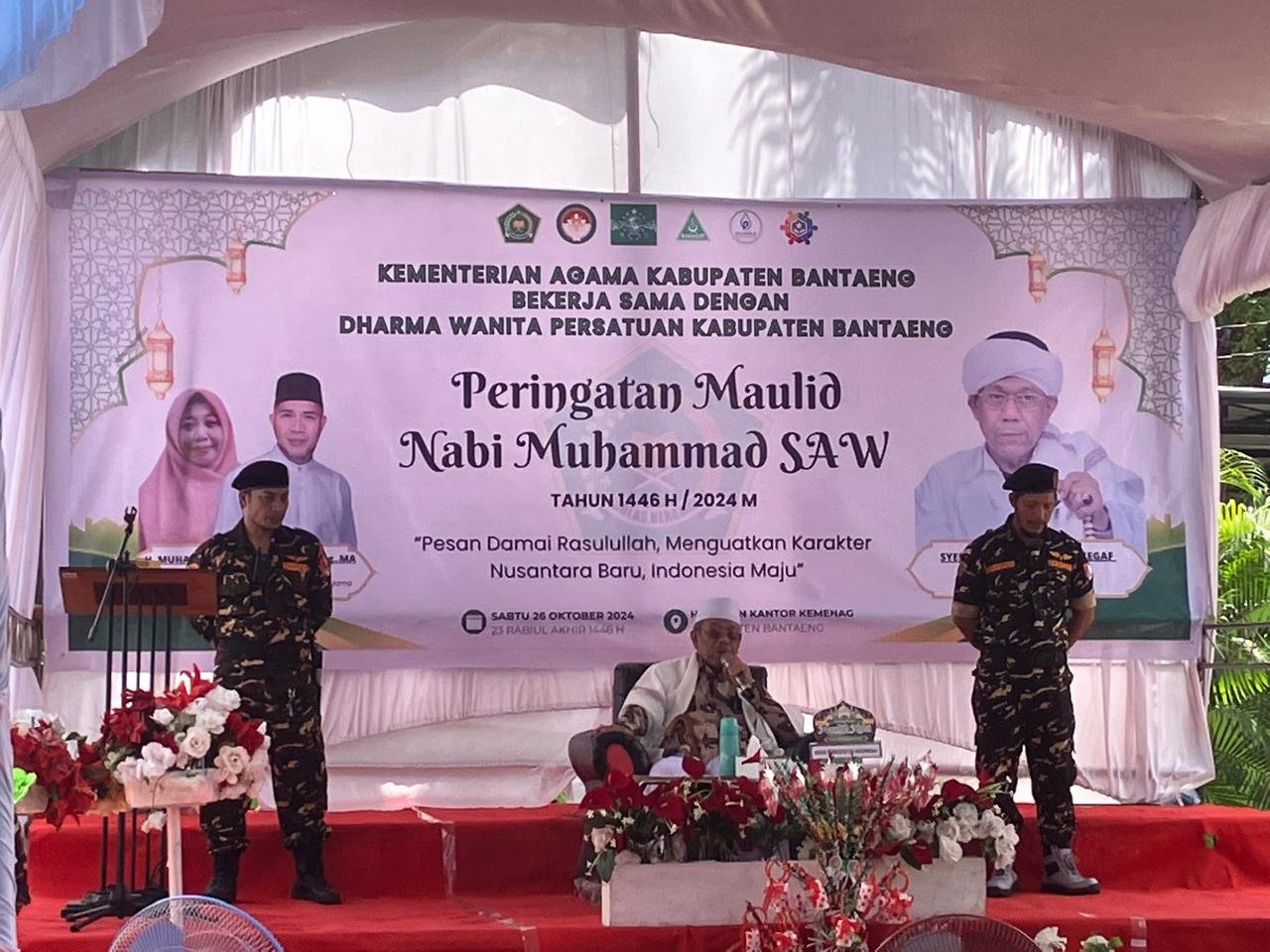 Memperingati Maulid Nabi Muhammad SAW