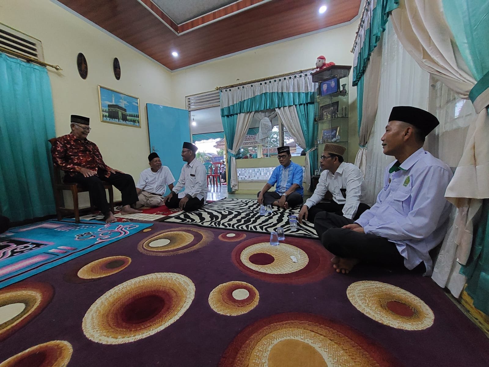 Solidaritas APRI Lampung Timur: Takziyah di Rumah Duka Hj. Mardiyati 
