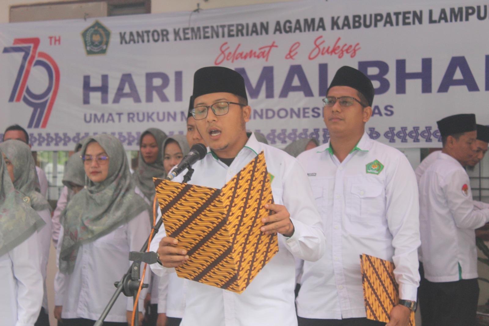 Fahrurrohman Bacakan Kode Etik Pegawai Kementerian Agama pada Apel HAB-79
