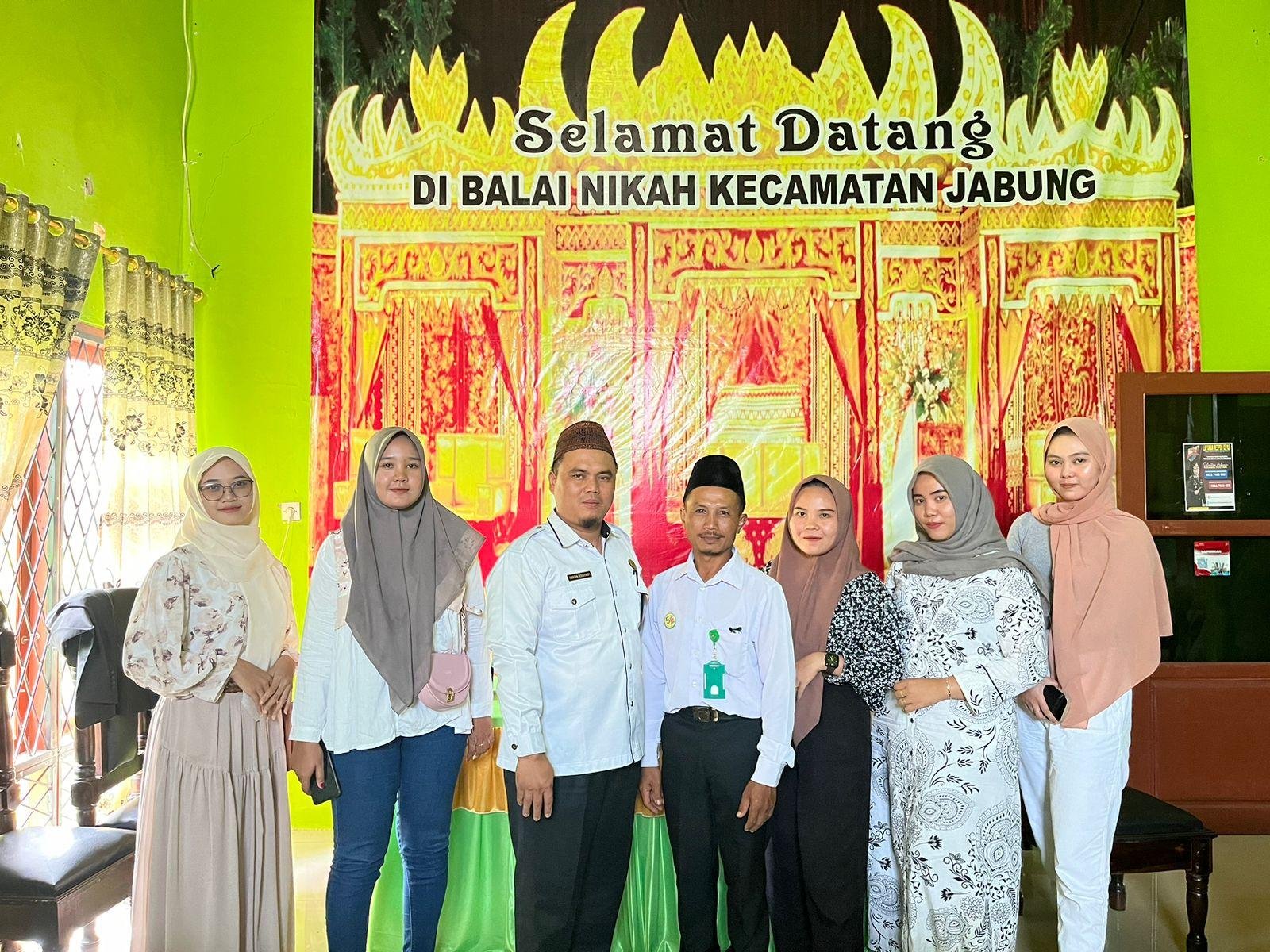 Bimbingan Perkawinan di KUA Jabung: 5 Pasang Calon Pengantin Ikuti dengan Antusias