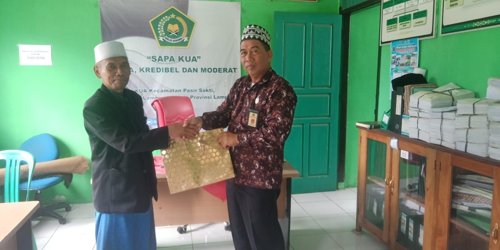 Purna Bakti Ahmad Munib, AH: Penghormatan atas Dedikasi di KUA Pasir Sakti