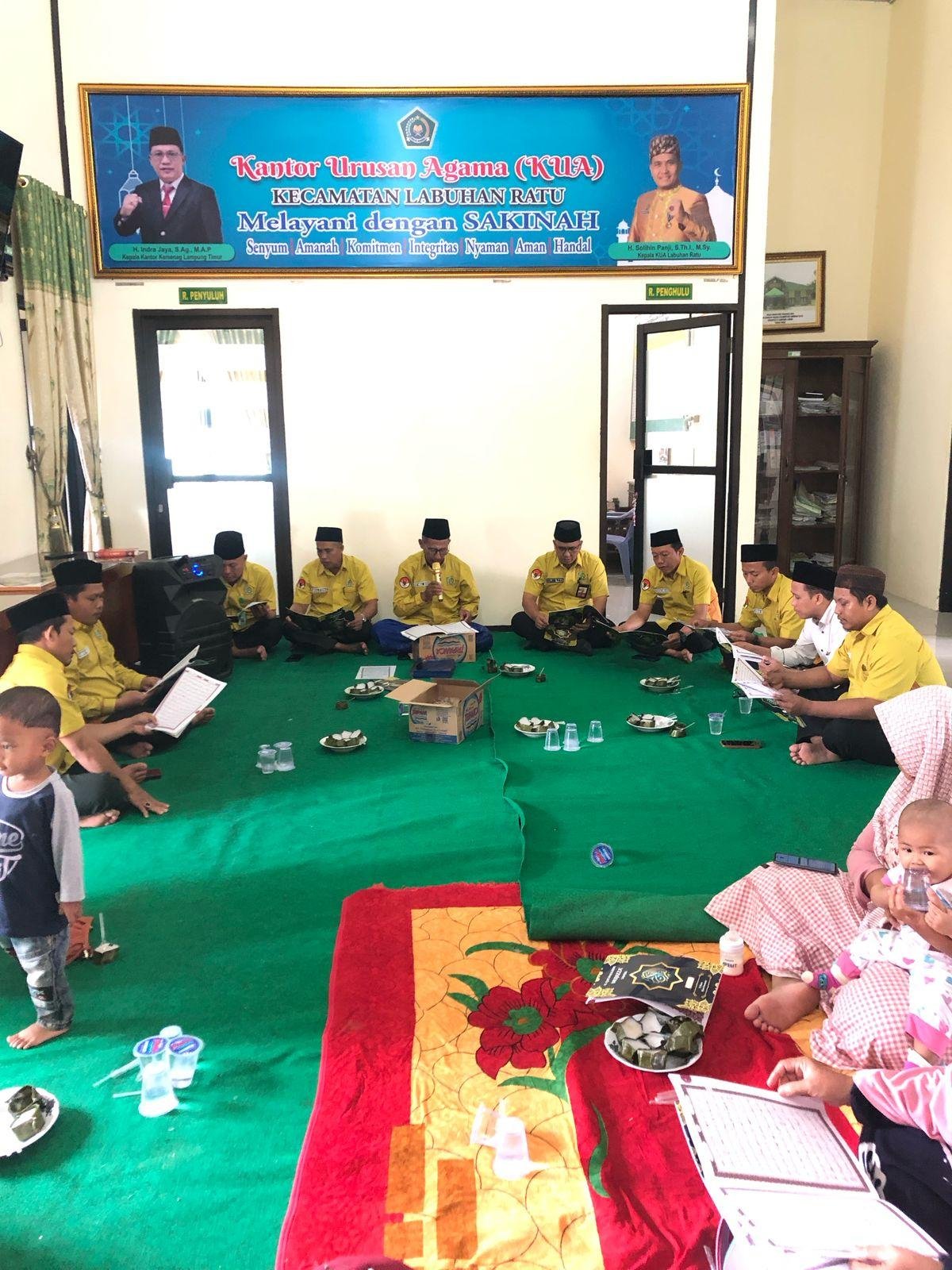 Syiar Islam di KUA Labuhan Ratu, Khotmil Qur'an Jadi Tradisi Sambut Ramadhan