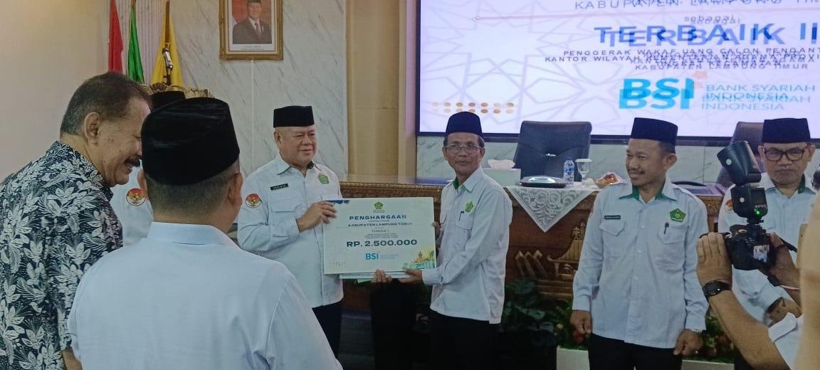 Kemenag Lampung Timur Raih Penghargaan Terbaik 1 Penggerak Wakaf Uang Catin