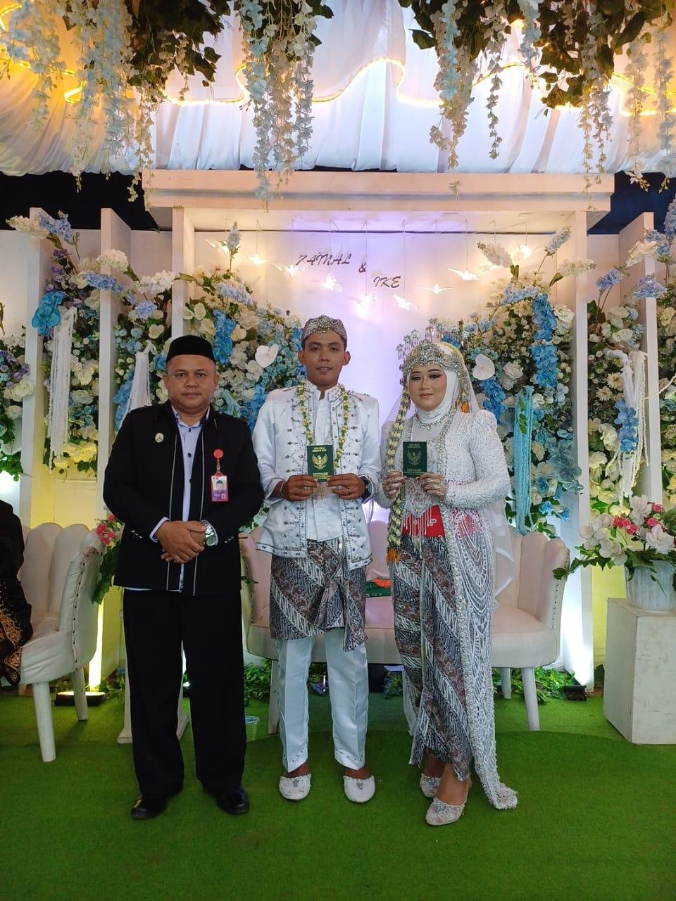 Penghulu KUA Distrik Mariat Tetap Komitmen Layani Pencatatan Nikah