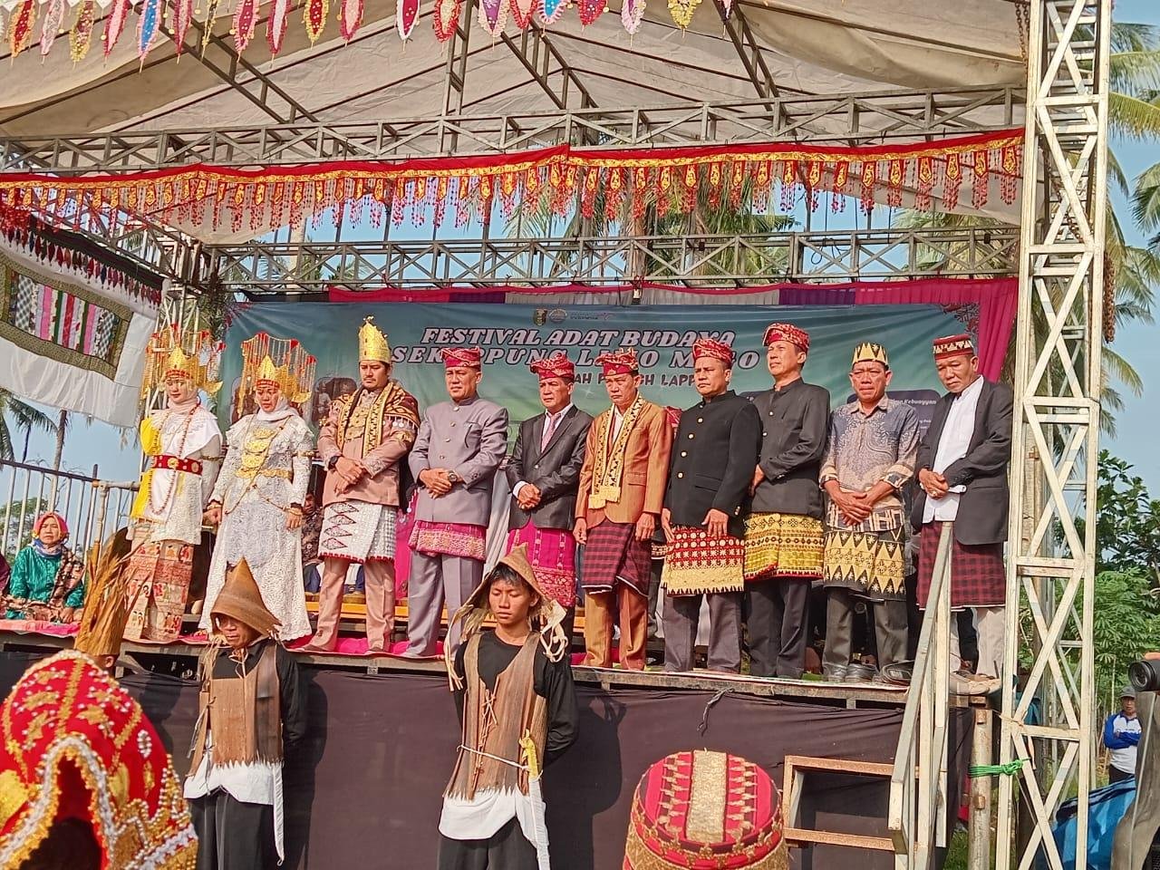 Kepala KUA Marga Sekampung Hadiri Festival Adat Budaya “Sekampung Limo Migo” di Peniangan