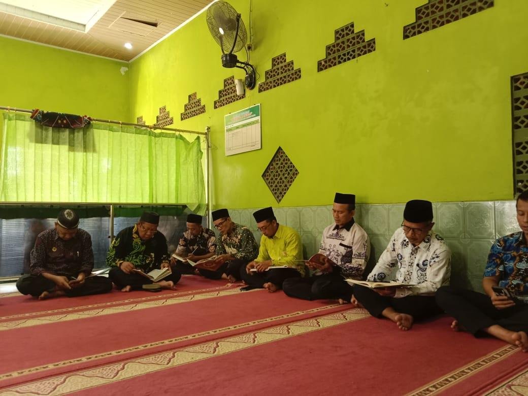 Peaceful Muharam 1447 H: Kemenag Lampung Timur Gelar Sima’an Al-Qur’an dan Doa Bersama