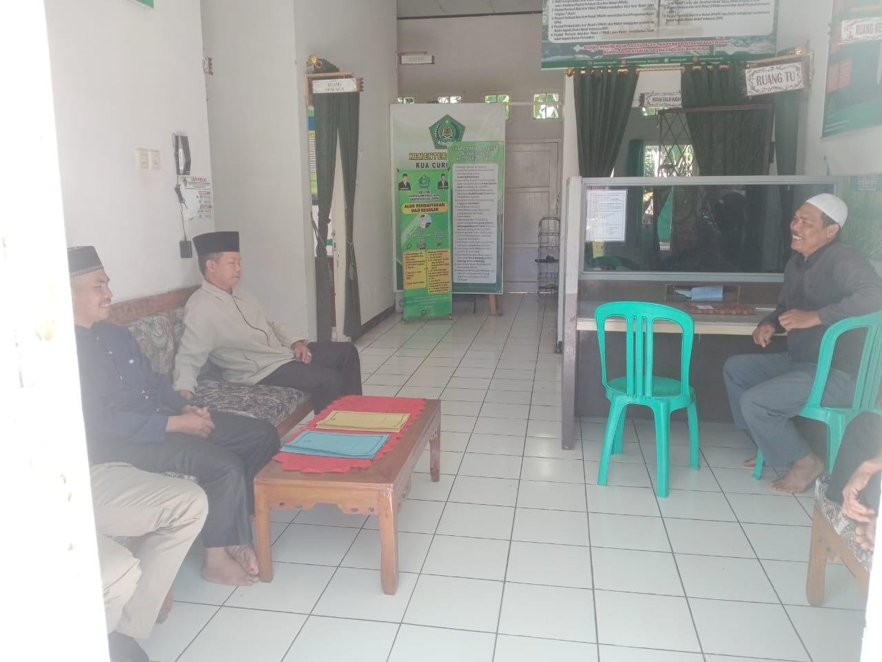 Responsif Layani Umat, KUA Curup Utara Terima Koordinasi Nikah dari Masyarakat dan Imam Dusun Sawah