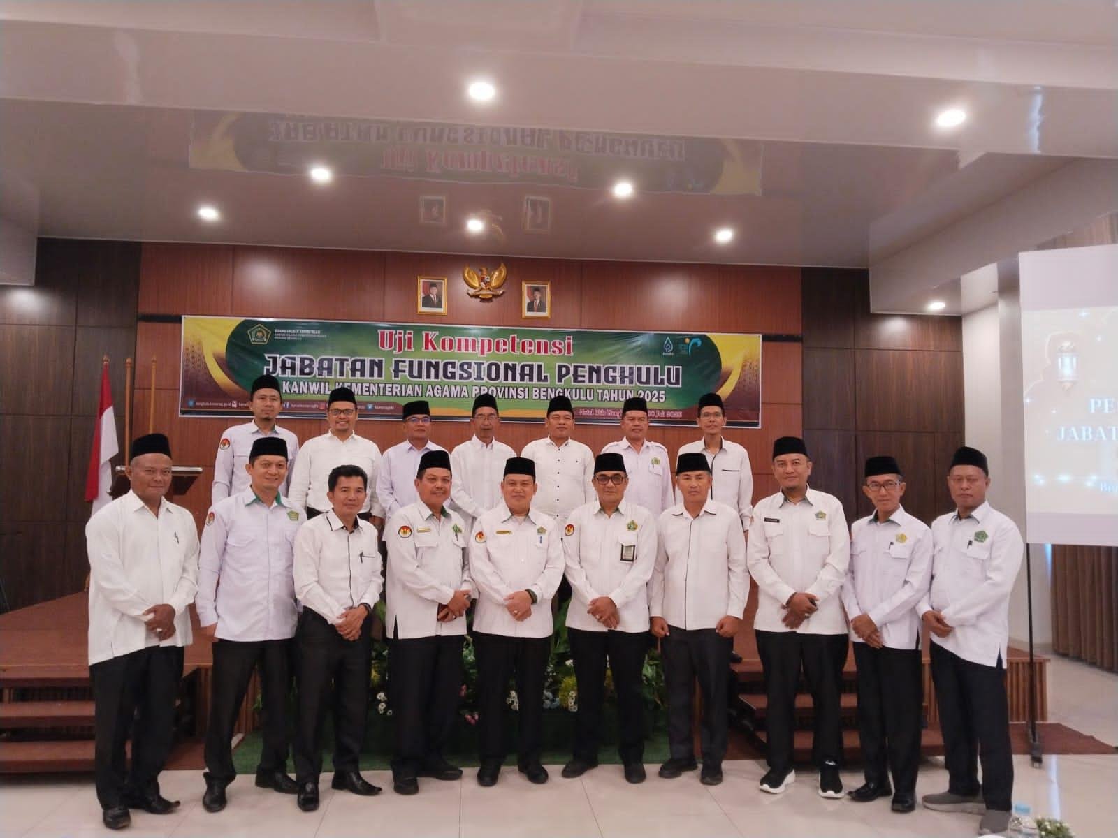 Kepala KUA Sindang Beliti Ulu Ikuti Ujian Kompetensi Kenaikan Jenjang Jabatan Penghulu