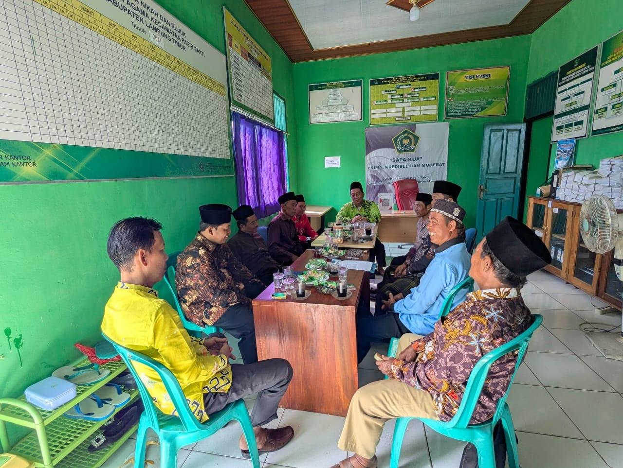 KUA Pasir Sakti Gelar Rapat Koordinasi Penguatan Fungsi Masjid