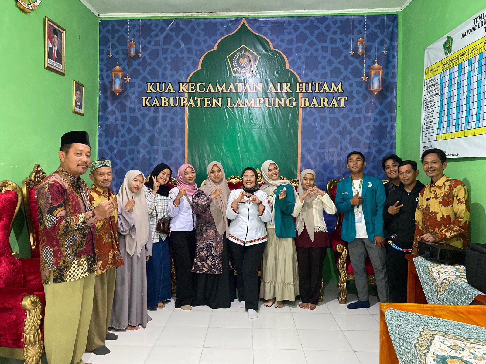 KUA AIR HITAM BEKALI CALON PENGANTIN MENUJU KELUARGA SAKINAH DALAM BIMBINGAN PENGANTIN