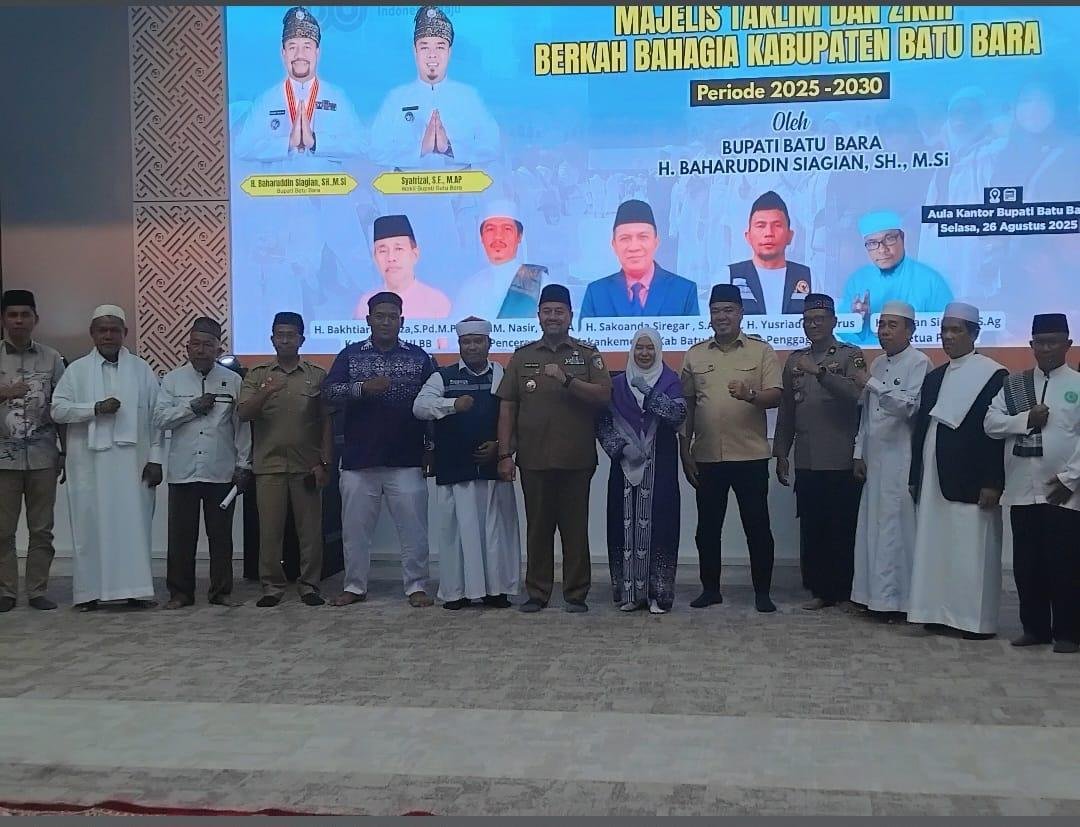 Penghulu KUA Lima Puluh Pandu Zikir Akbar Batu Bara