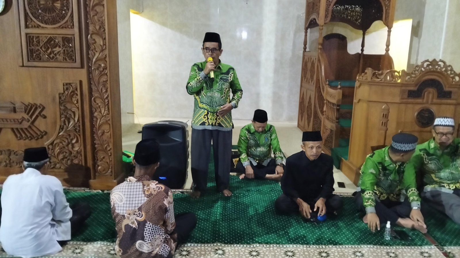Kasubbag TU Kemenag Lampung Timur Beri Pengarahan Jamaah Haji Kloter 28: Jaga Niat, Fokus Ibadah