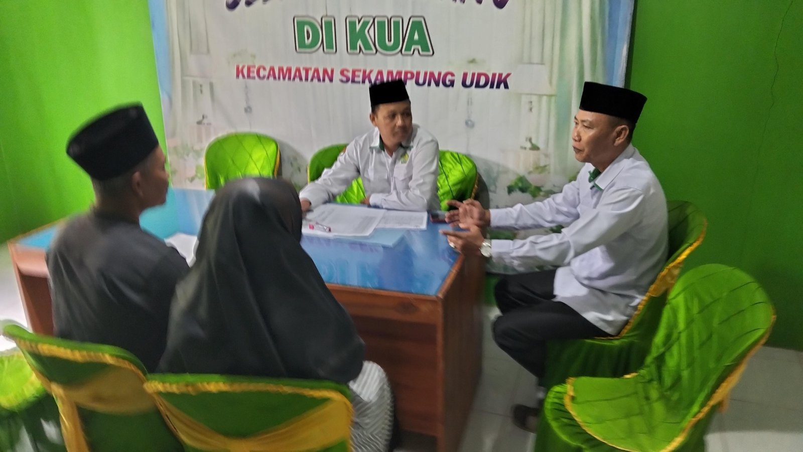 KUA Sekampung Udik Targetkan Verifikasi Haji Rampung 100%