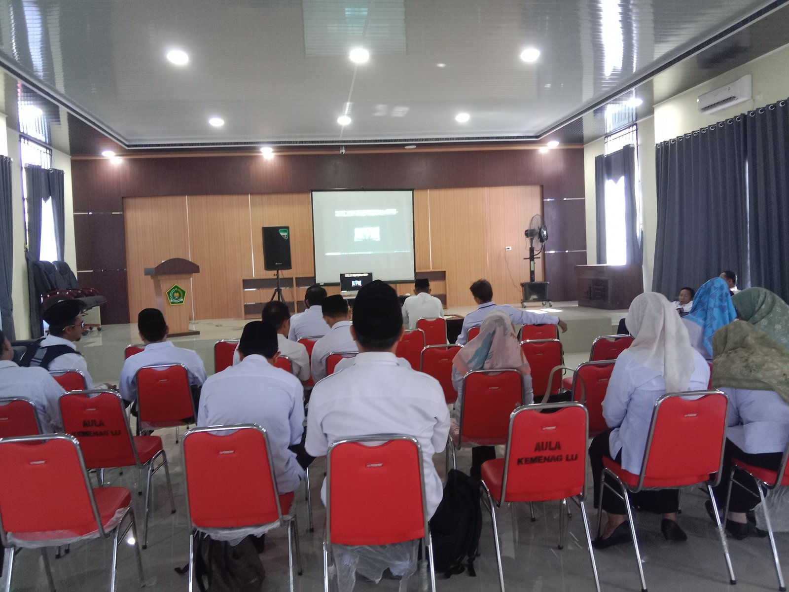 Secara Virtual, Kepala KUA Tanjung Raja Ikuti Kegiatan Kick off Meeting Kemenag 2024