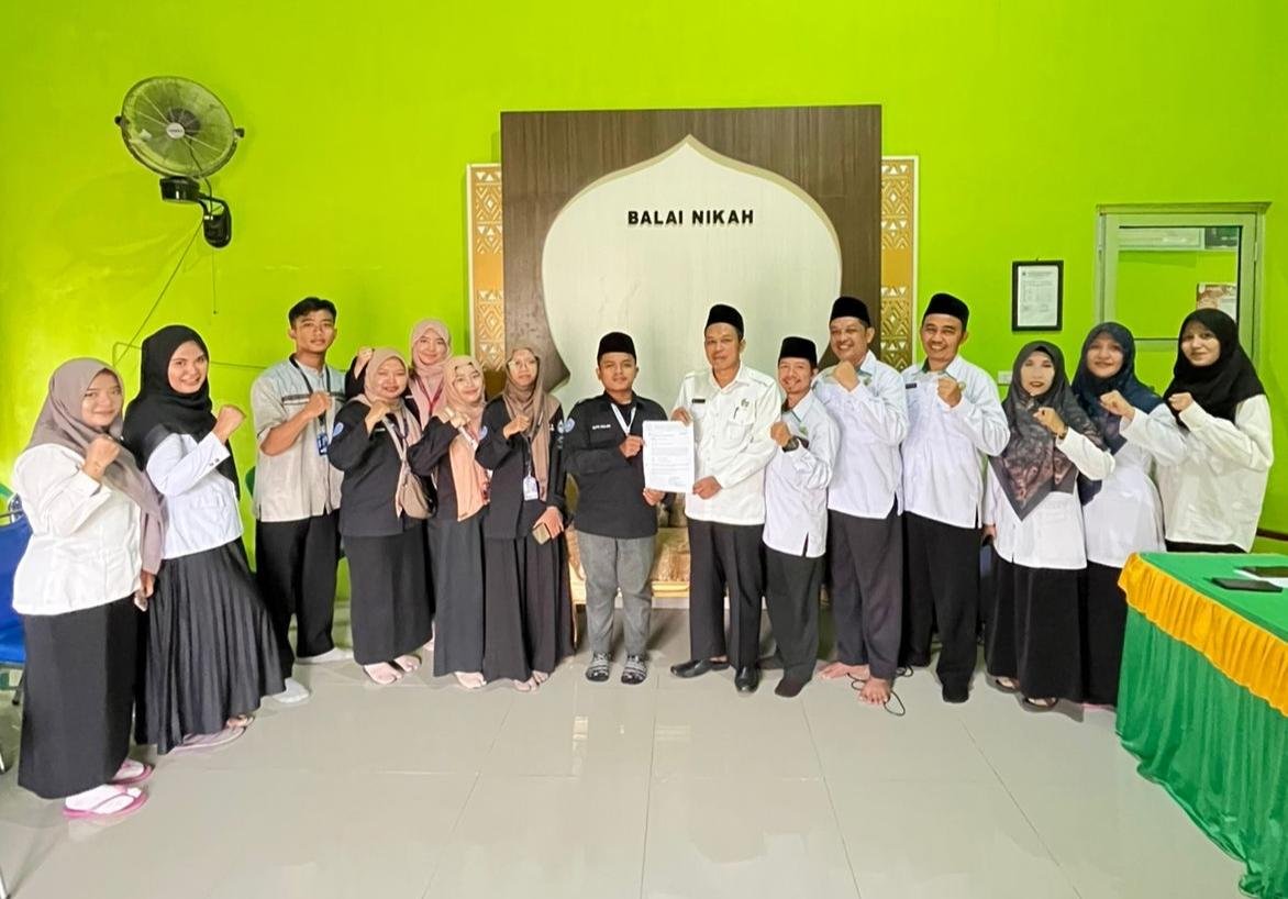 KUA Way Jepara Terima Mahasiswa PKL Universitas Muhammadiyah Metro