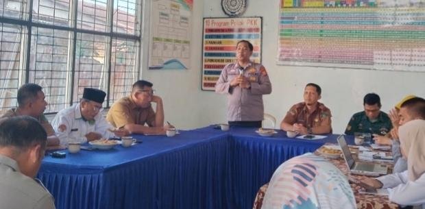 KUA berpartisipasi dalam rapat koordinasi pembentukan HUT RI KE 80 Kec. PUT