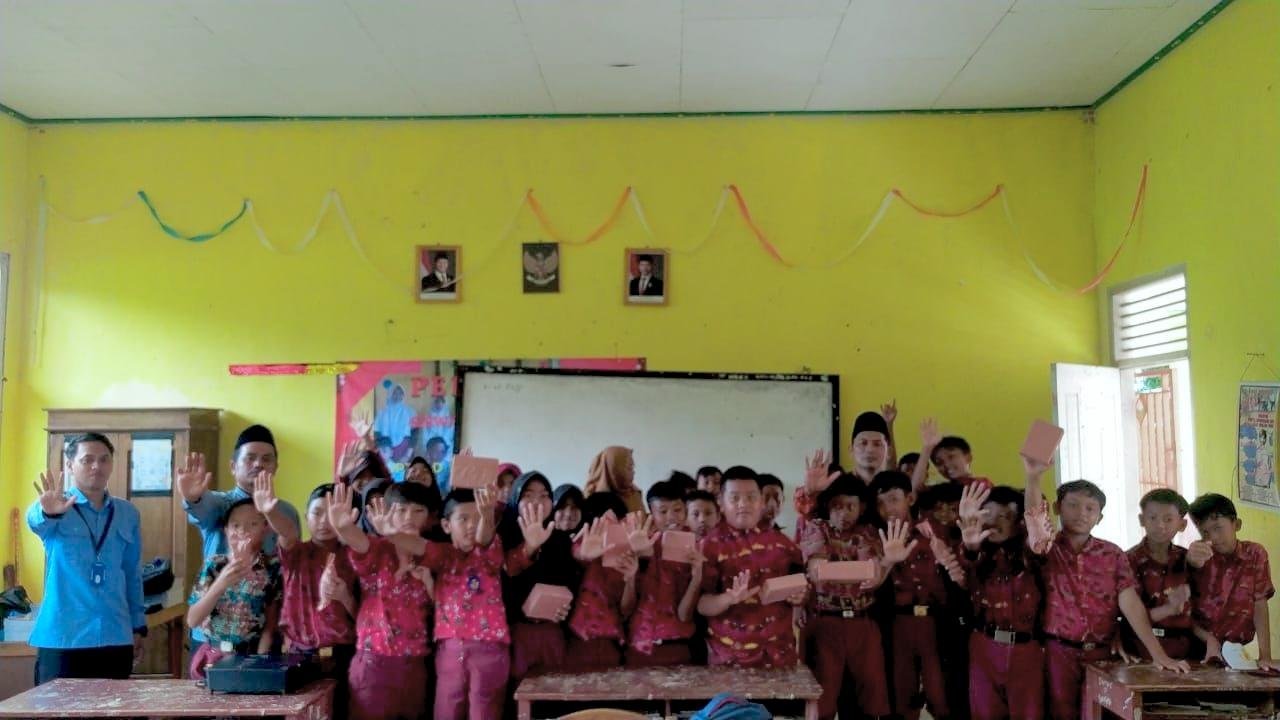 KUA Marga Tiga Kampanye Stop Bullying di SDN 3