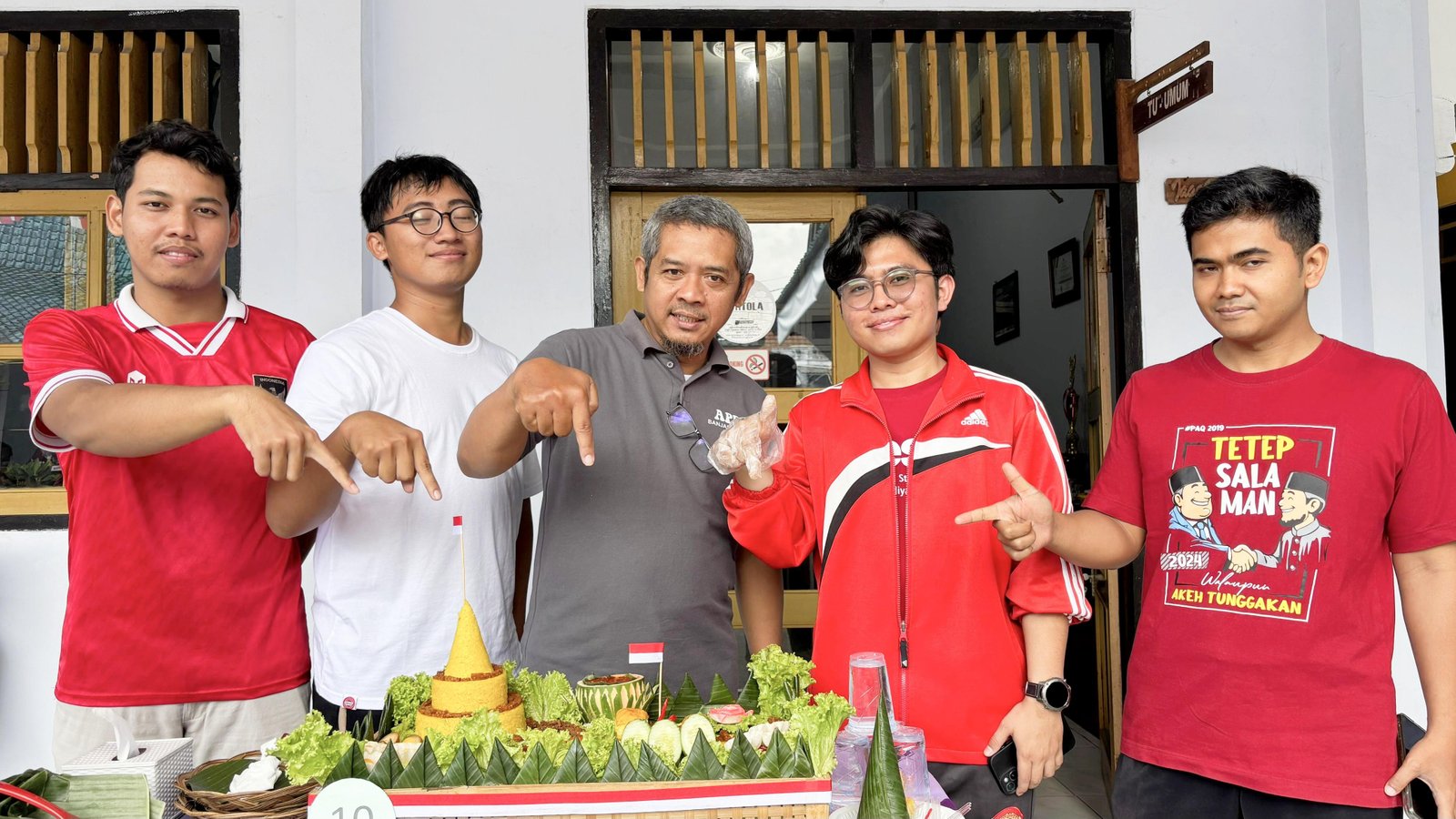 Tiga Penghulu Muda Kemenag Banjarnegara: Dari Pencatat Nikah Hingga Maestro Hias Tumpeng