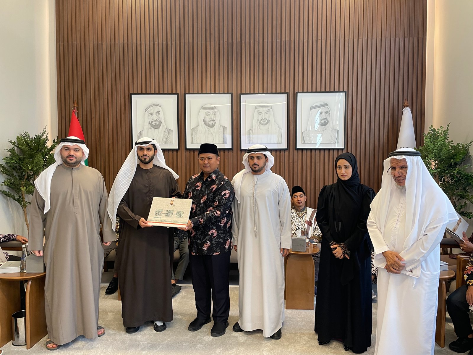 Delegasi Dai / Daiyah Indonesia Kunjungi Dewan Fatwa Uni Emirat Arab