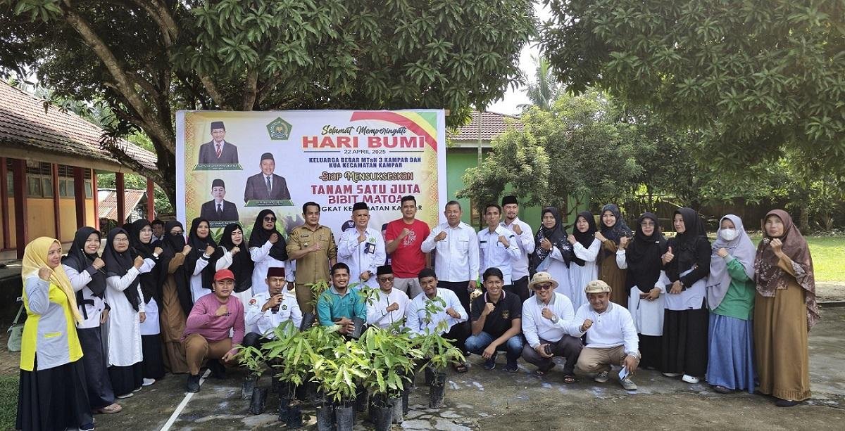 KUA dan MTsN 3 Kampar Inisiasi Launching Penanaman 1 Juta Pohon Matoa di Kecamatan Kampar
