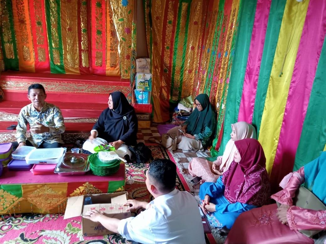 Ka KUA Tenayan Raya Gelar Rapat Perdana Tahun 2025