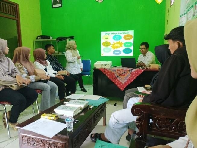 KUA Sigaluh Menyelenggarakan Bimbingan Perkawinan: Bekal Rumah Tangga, Menuju Bahtera Sakinah