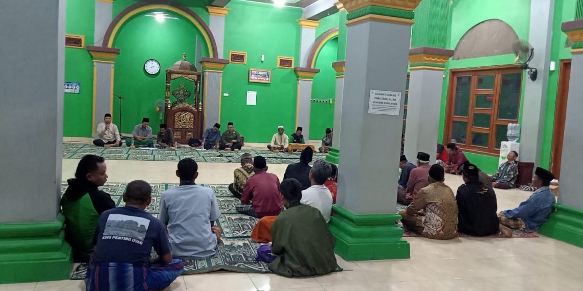 18 Tahun Tanpa Kepengurusan Resmi, Kepala KUA Kec. Pagerbarang Hadiri Musyawarah Pembentukan Pengurus Masjid Nurul Huda Randusari