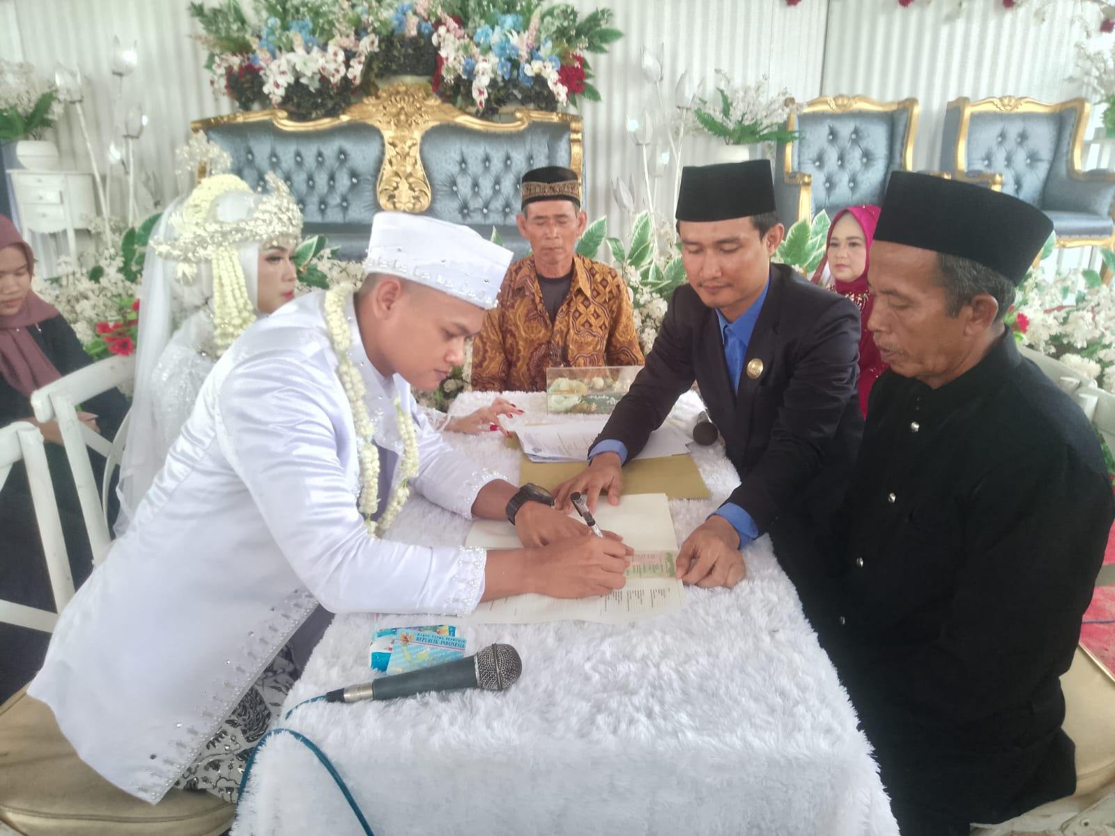 Wakaf Tunai: Sang Tali Kasih Abadi dari Amplop Hajatan