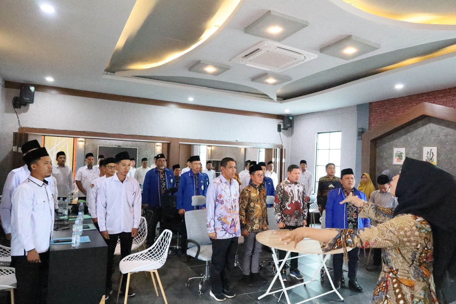 Penghulu PPPK Tanpa Sertifikat Bagaikan Rhoma Irama Tanpa Gitarnya