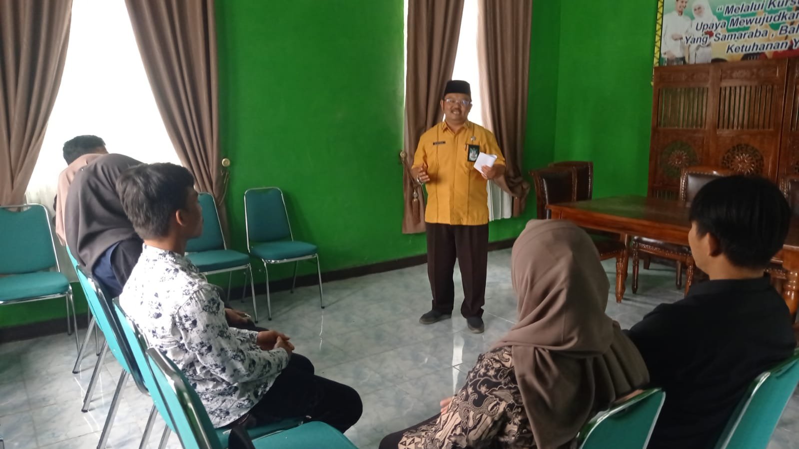 Bimbingan Perkawinan di KUA Way Sulan: Bekali Calon Pengantin dengan Ilmu Keluarga Sakinah