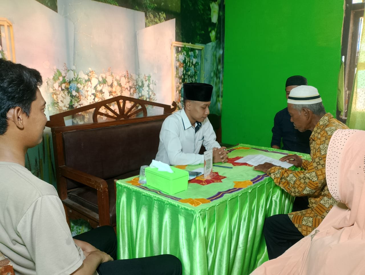 KUA Kecamatan Negara Batin Melayani Ikrar Taukil Wali Bil Kitabah