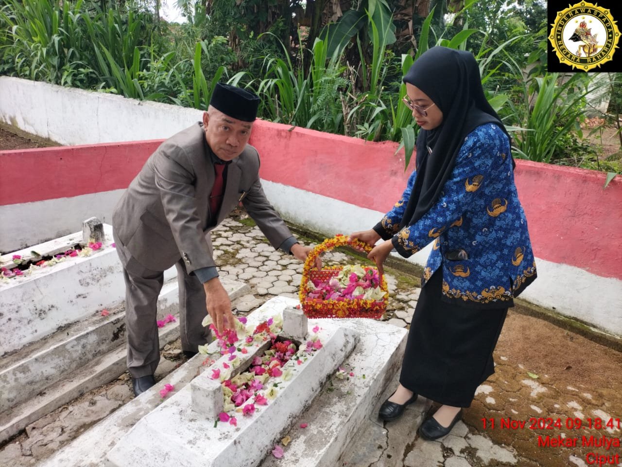 Tabur Bunga dan Ziarah Kubur di Trimulyo: Momen Peringatan dan Doa Bersama untuk Para pahlawan kusuma bangsa