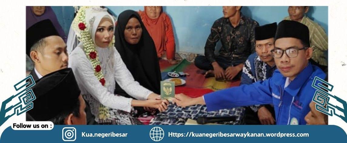 Penghulu KUA Negeri Besar Ajak Pengantin Istiqomah dalam Ketaqwaan