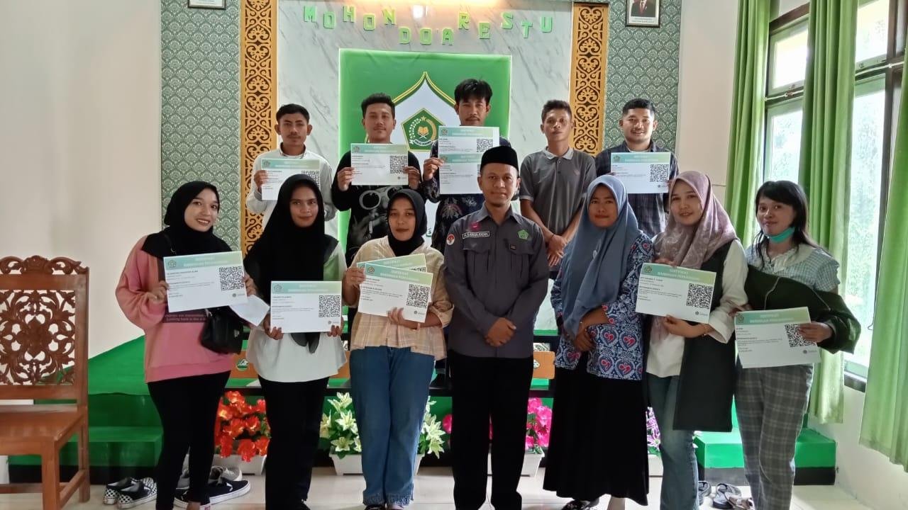 Sebanyak 6 Pasang Calon Pengantin Ikuti Kegiatan BIMWIN Cantin di KUA Bacan