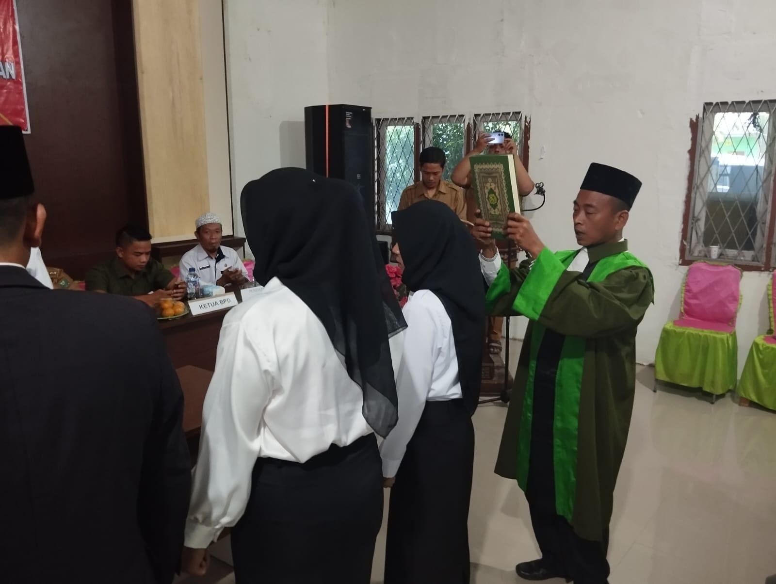 Ka. KUA Benakat Petugas Rohaniawan Reshuffle Perangkat Desa