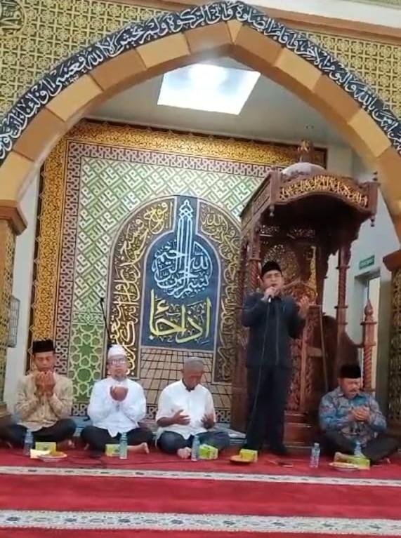 Ka. KUA Payung Sekaki Hadiri Khatam Al-Qur’an Kelompok Binaan Hayatul Qolby