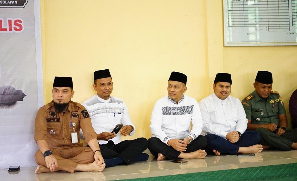 Ramadhan Ke-18, Kepala KUA Kec Bathin Solapan Hadiri Safari Ramadhan Bupati Bengkalis di Masjid Al Ilham Simpang Padang Kec. Bathin Solapan